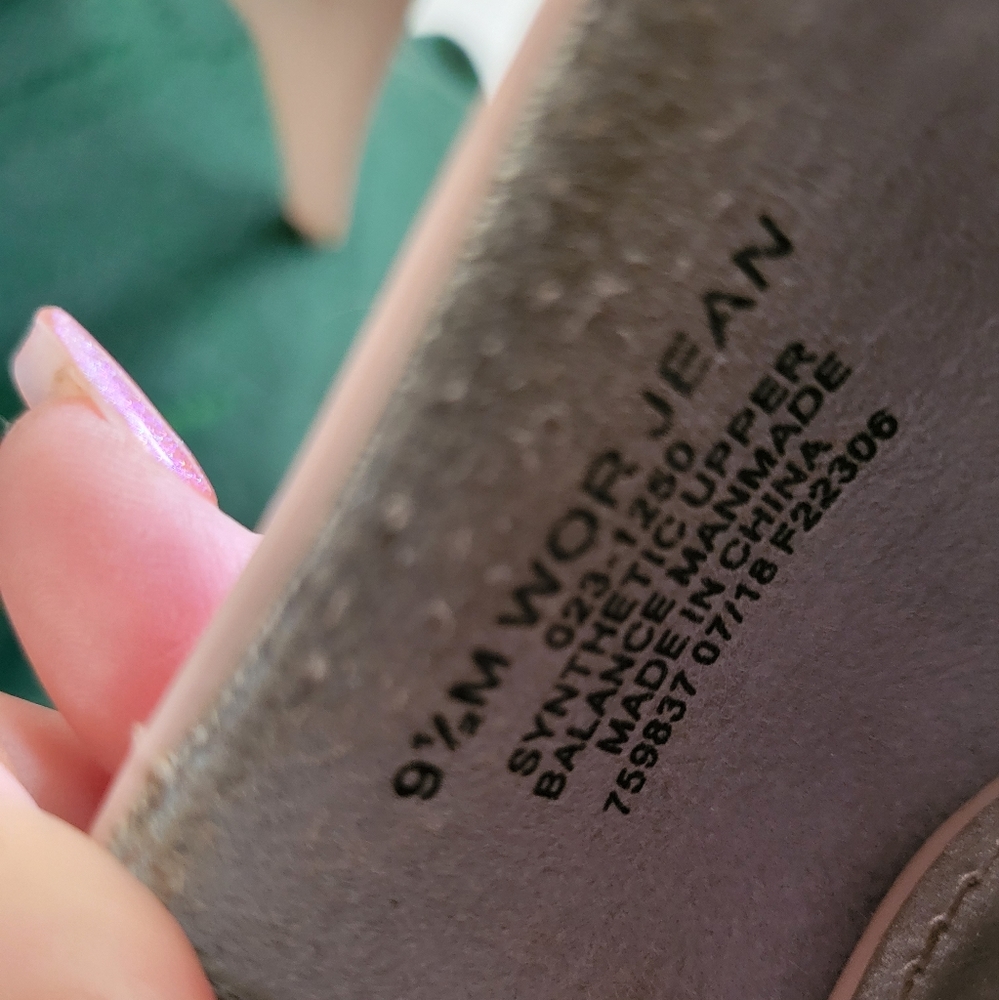 Nude Platform Heels - Picture 4 of 4